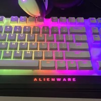 ALIENWARE外星人AW510K机械键盘，Cherry矮红轴引领电竞新风尚