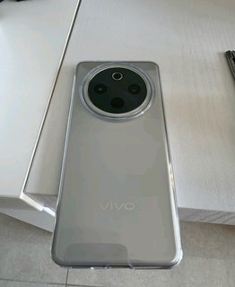 vivo Y300，你值得拥有吗？