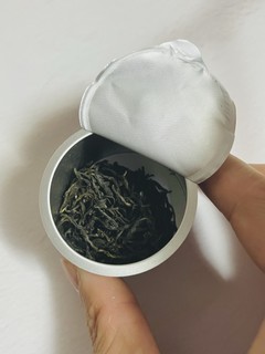 品味生活，尽在小罐茶！莫兰迪组合茶让你尽情享受优雅茶香体验