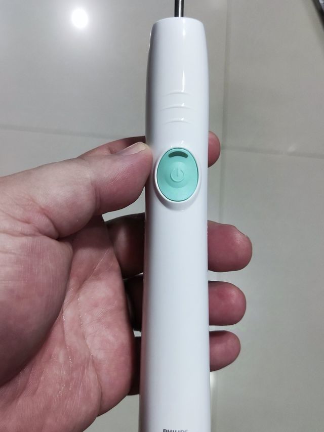 飞利浦电动牙刷的京东售后维修结果换新了