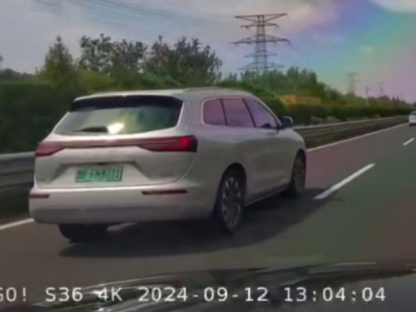 这是车还是船啊