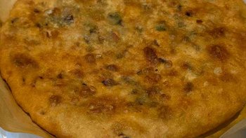 宣城｜当地特色美食粑粑，皮薄馅大需要排队的美味 