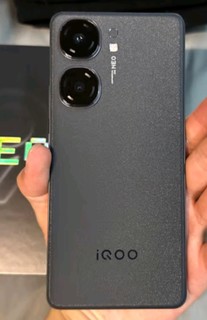 vivoiQOO Neo9S Pro 12GB+256GB星曜白天玑 9300+旗舰芯自研电竞芯片Q1 IMX920索尼大底传感器电竞手机