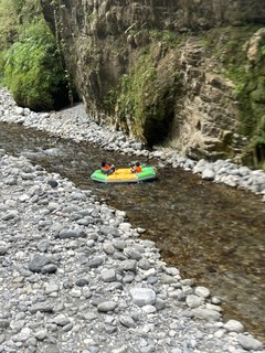 贵州水银河｜抓住夏天的尾巴去漂流