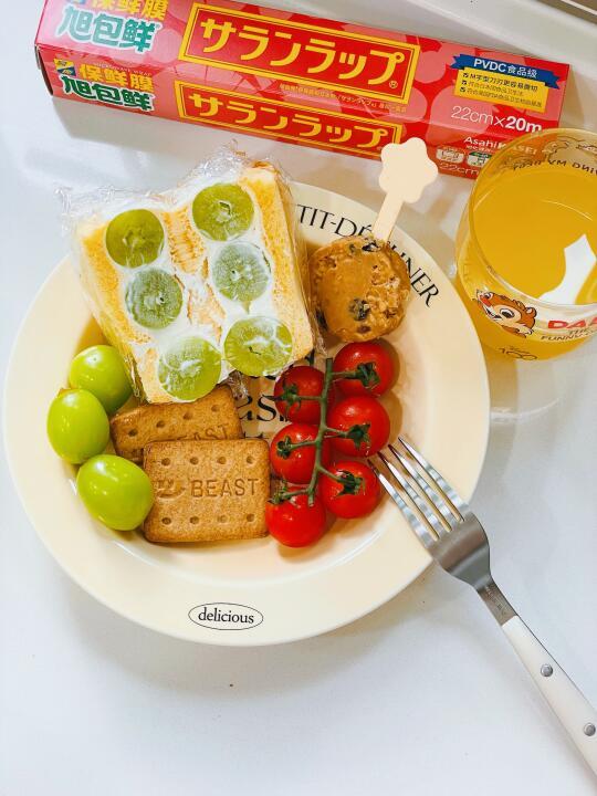 早餐Plog｜我也有切面好看的水果🥪了
