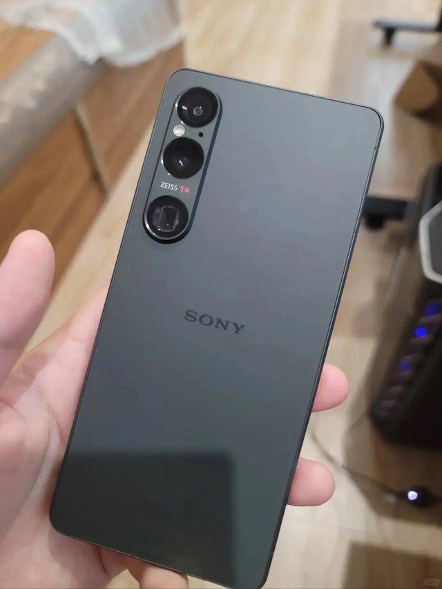 索尼 Xperia 1，2019年，骁龙855，4K OLED屏