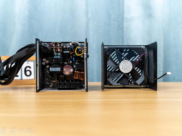 用料很棒，品质优秀，性价比高，安耐美金竞蝠GN650金牌直出电源 拆解评测