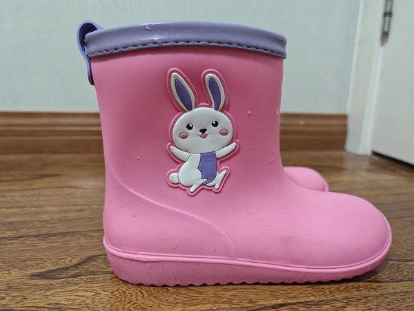 巴拉巴拉雨鞋，时尚又实用？