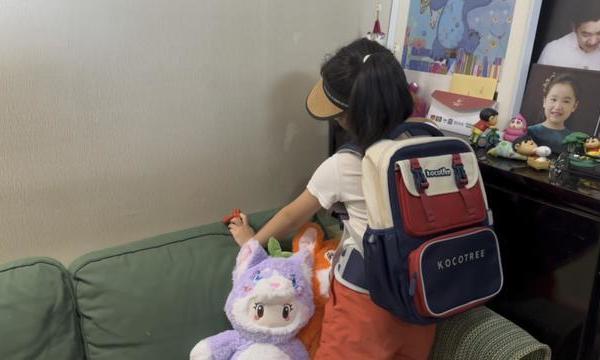 花23万测试的小学生书包，到底好在哪里？我买了!