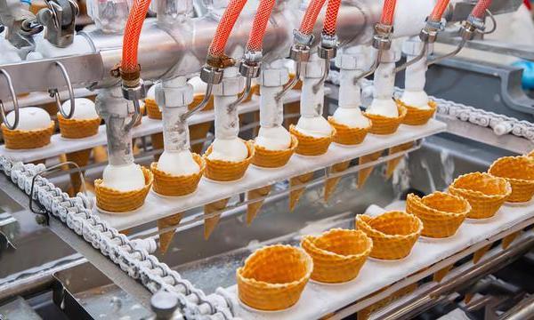 如何制作蛋筒冰淇淋？