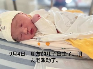 佳贝艾特悦白1段荷兰原装进口奶粉，吸收好，营养更好。每个吃佳贝艾特悦白1段的宝宝都会健康成长。