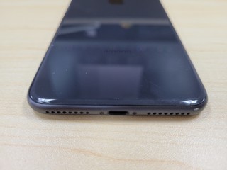 仍然在服役的iPhone8Plus和这个游戏，有没有勾起你的回忆杀