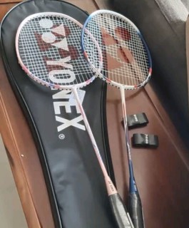 YONEX NR7000I红蓝对拍，性价比超高的碳素中杆拍子