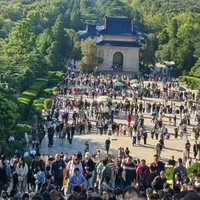 带娃看世界，这个国庆节，我去了南京中山陵。