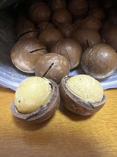 15块一斤百草味夏威夷果，好吃管够