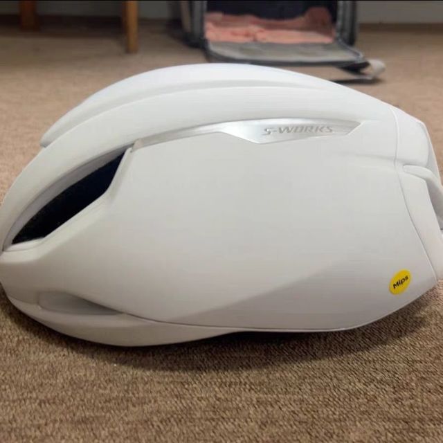 500块淘了个原价2290的头盔，媳妇说我傻，可她不知道我的良苦用心……