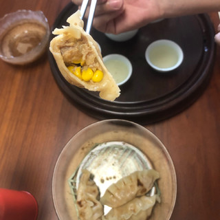 早餐又发现好吃的了！必品阁王饺子真的要去试试啊～