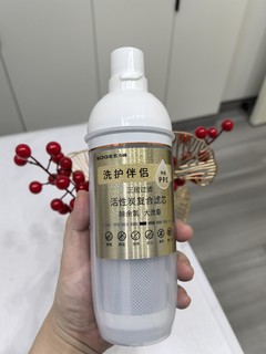 怎么说呢，在花洒过滤器之前，我试过水龙头前置过滤器……