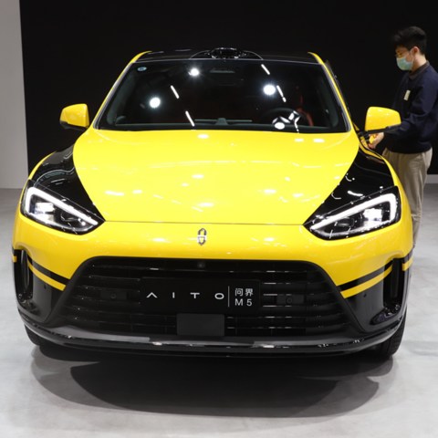 24.98万元高端智能SUV：华为问界M5