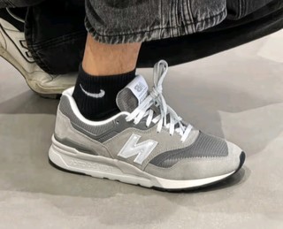 💥NEW BALANCE 997H 系列，时尚百搭舒适运动鞋，灰色魅力无法挡！