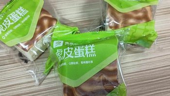 良品铺子虎皮蛋糕：甜蜜下午茶的完美伴侣