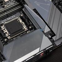 DIY组装：技嘉X870E搭配AMD锐龙9700X+4070显卡这套配置怎么样