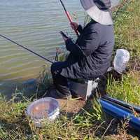 正浩 太阳能钓鱼帽，防晒、防水，还能双口输出充电，爱钓鱼的老父亲狂喜