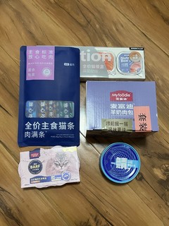 在京东上拼凑的商品