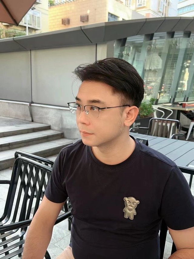 OYEA纯钛黑框眼镜，超舒适 