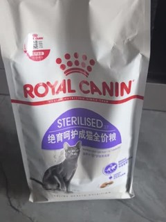 猫咪美食家：皇家猫粮的秘密