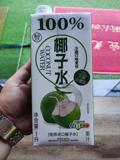 支持一下本地生产的盒马100%椰子水
