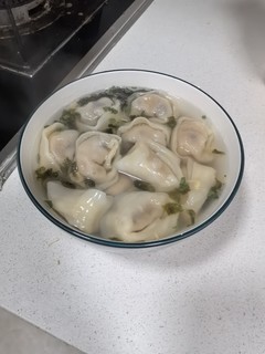 周末懒得做饭，来试一下上海小馄饨吧