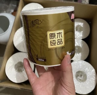 清风金装卷纸4层200克*27卷使用评测