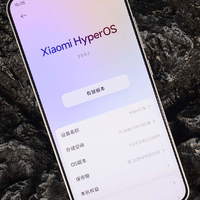 小米15系列正式发布，4499元起步，网友：iPhone16输惨了