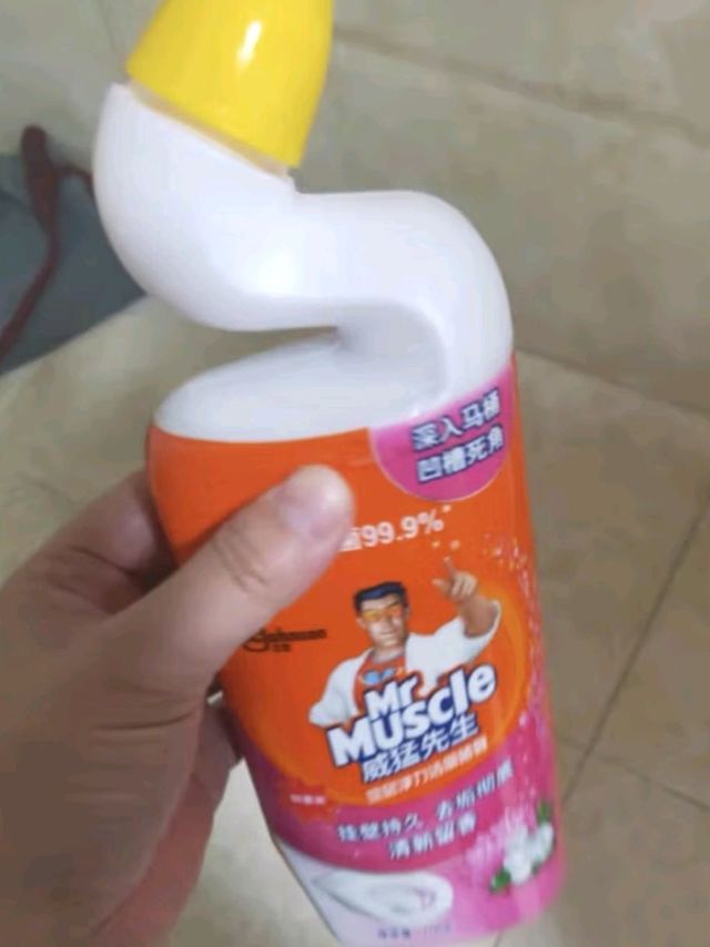 威猛先生洁厕灵：马桶清洁的超强“神器”！