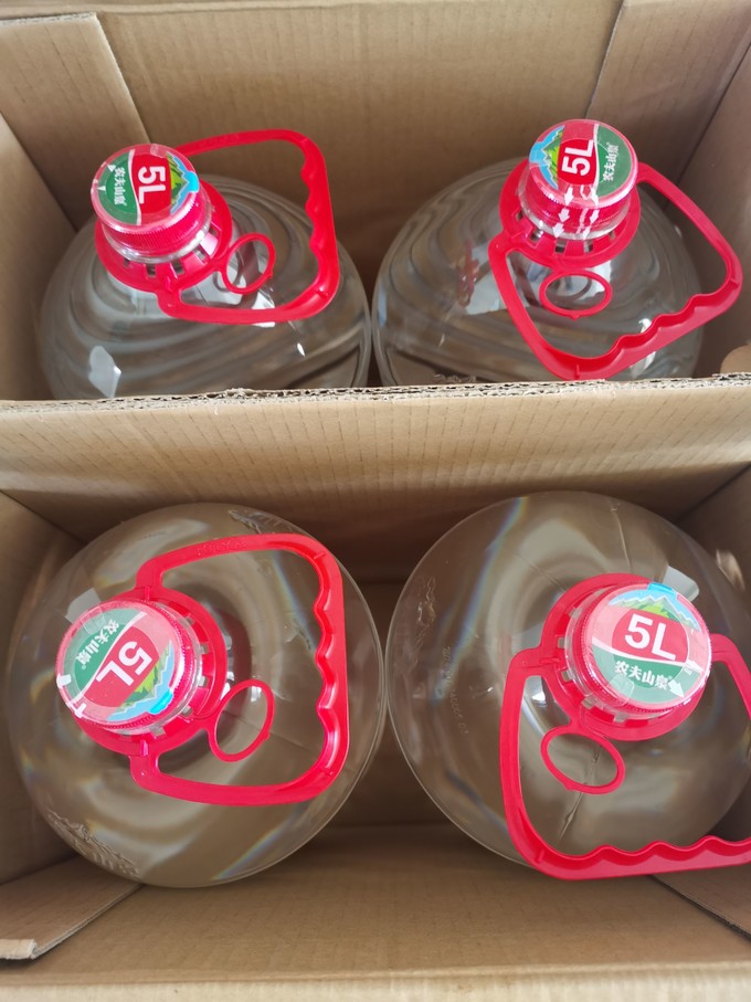 滨州矿泉水纸箱定制