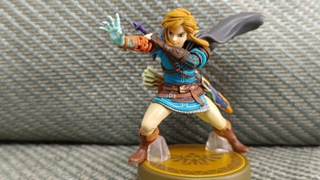 塞尔达任天堂amiibo手办王国之泪林克赏析