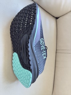 阿迪达斯adidas SUPERNOVA M GTX跑步鞋