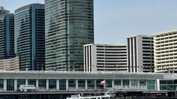 香港一日游精华攻略：从维港到山顶，尽览繁华与自然美景 