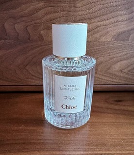 Chloe烟雨茉莉礼盒，清新优雅的花香调