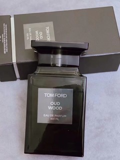 TOM FORD乌木沉香，一场嗅觉的东方之旅