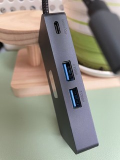 可说呢，还得是USB3.2的拓展坞呢