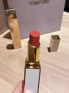 TOM FORD细白管108，白桃乌龙色让你温柔整个季节！