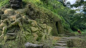 探索巴厘岛现实版“神庙逃亡”入口：Alas Harum Bali的神秘与美景 