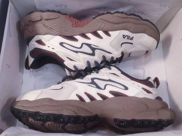 FILA蕨草老爹鞋，复古与潮流的邂逅🍂