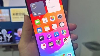 iPhone 15 Pro Max最新售价确认，突降2501元，还买iPhone16吗？