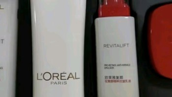 欧莱雅（L'OREAL）套装抗皱紧致护肤礼盒化妆品水乳补水保湿淡纹送妈妈送女友礼物 复颜抗皱礼盒7件套