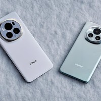 荣耀旗舰跌入“谷底价”，突降1550元，四主摄+四芯片+5450mAh