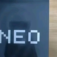 iQOO Neo9，时尚大气设计，金属质感边框，值得拥有