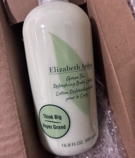 身体乳也要选好用的，看看这款Elizabeth Arden/伊丽莎白雅顿绿茶身体乳500ml